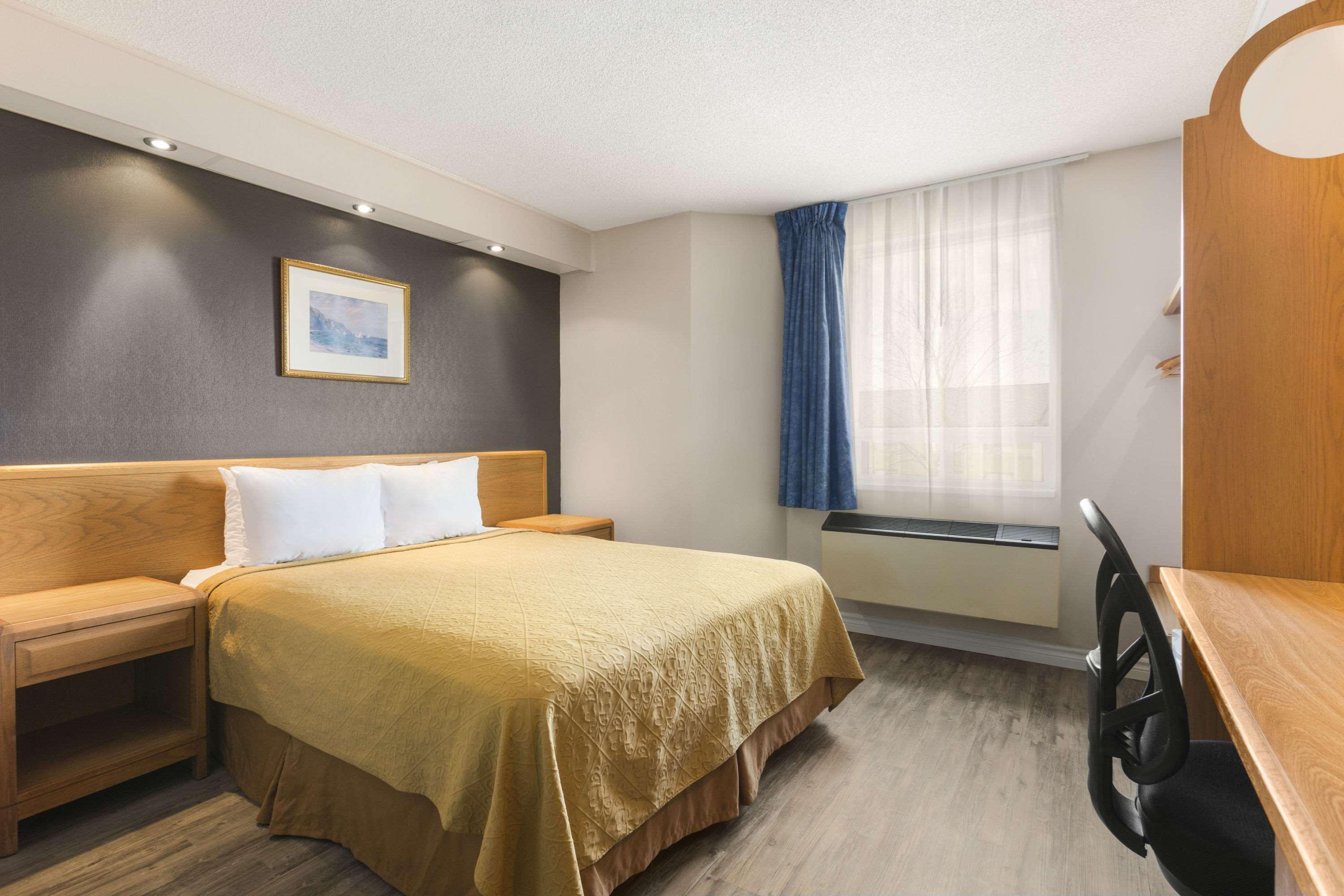 Spark By Hilton Brockville Exterior photo