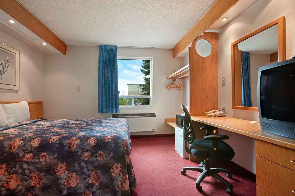 Spark By Hilton Brockville Room photo